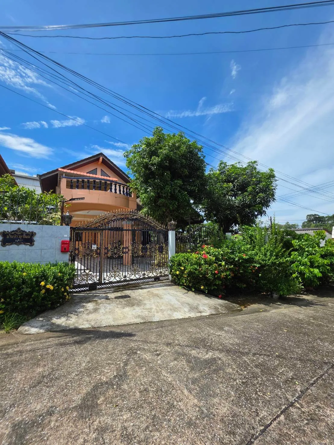 Corner Detached House for Sale – Aeksin Phanasan Village