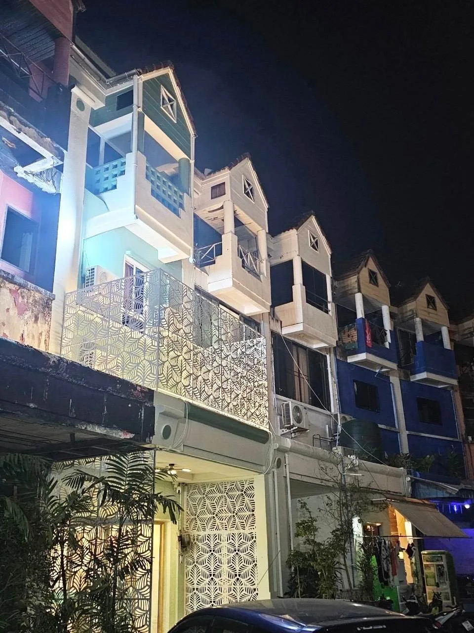 Land Area: 12 Sq.Wah (Single Shophouse)